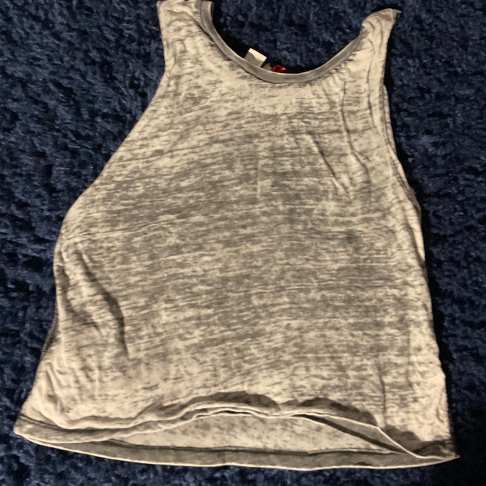 GUNS N ROSES TANK - Picture 2 of 2